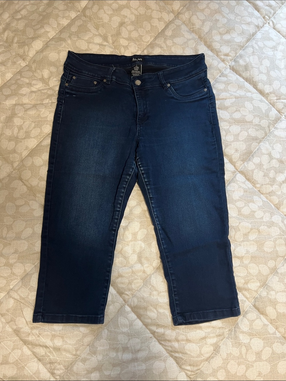 Suko Jeans Dark Indigo Cropped Capri Jeans